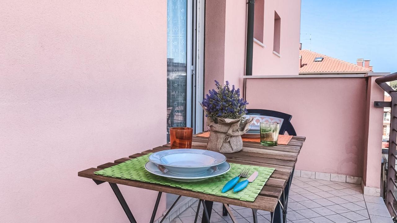 Appartamento Il Poeta - Affitti Brevi Italia Rimini Buitenkant foto
