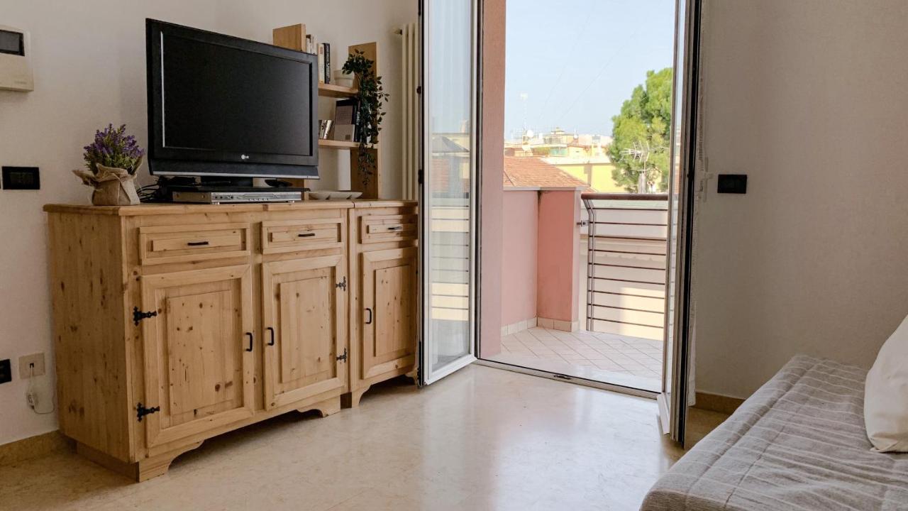 Appartamento Il Poeta - Affitti Brevi Italia Rimini Buitenkant foto